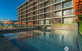 New Square Patong Hotel - Sha
